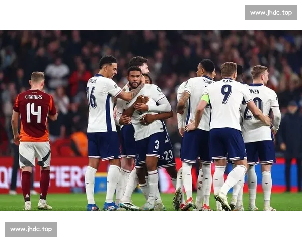 世界杯赛场上的惊艳表现：新兴球员如何打破传统强队垄断格局